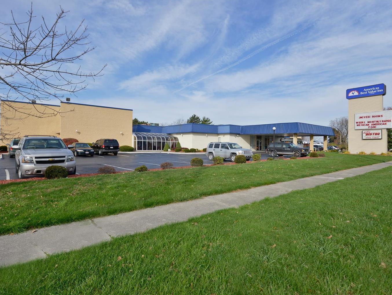 Motel Baymont By Wyndham Northwood Esterno foto