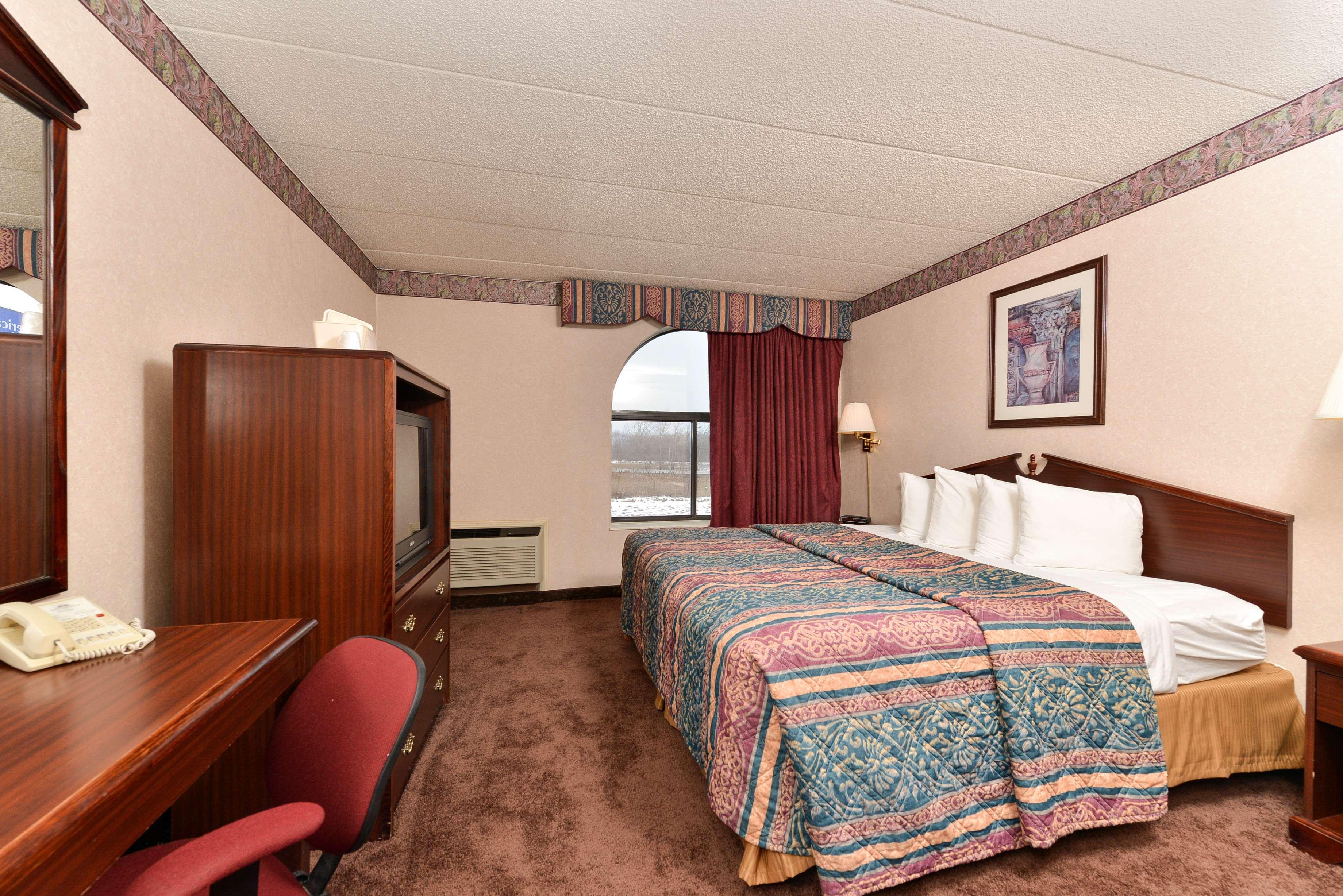 Motel Baymont By Wyndham Northwood Esterno foto