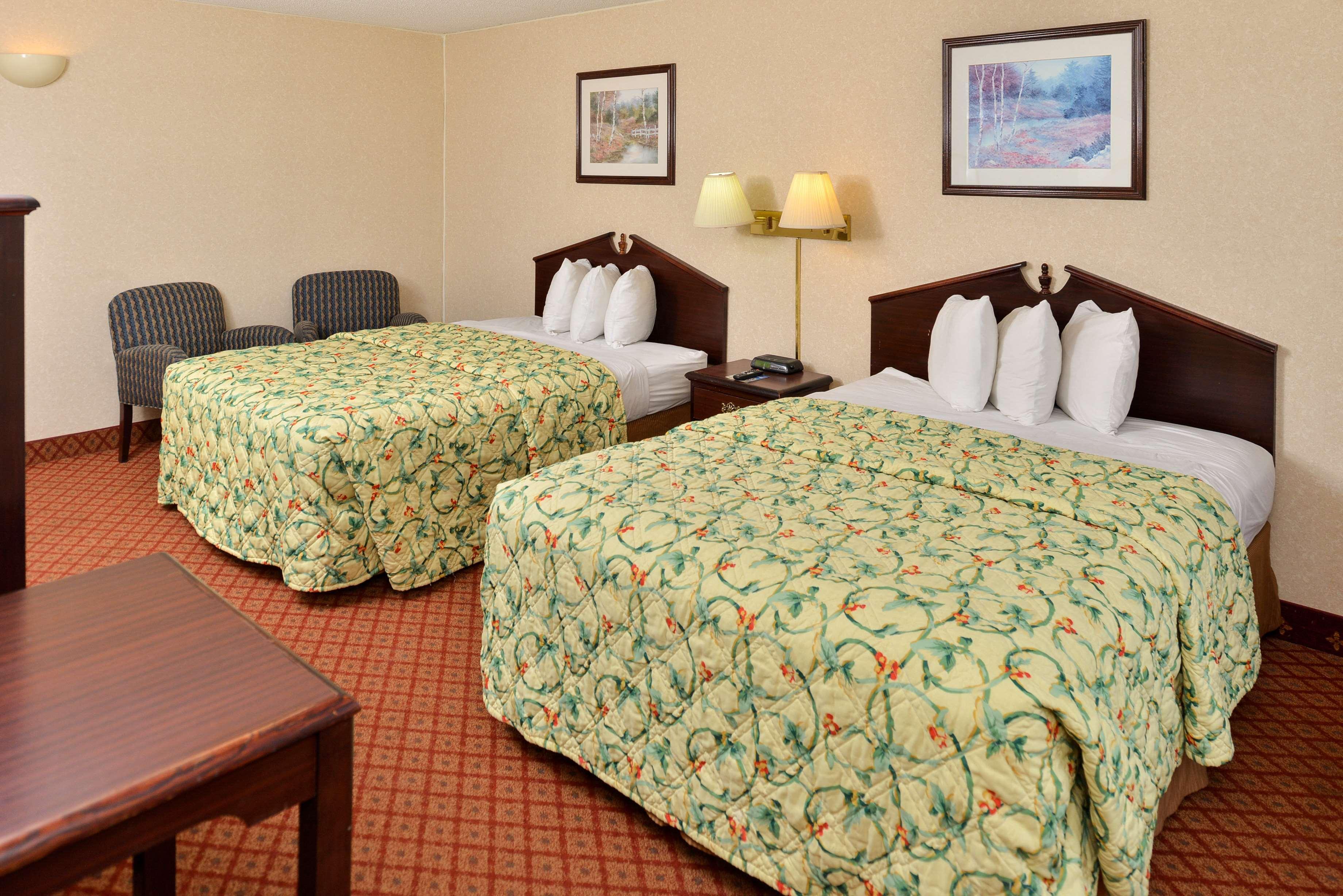 Motel Baymont By Wyndham Northwood Esterno foto